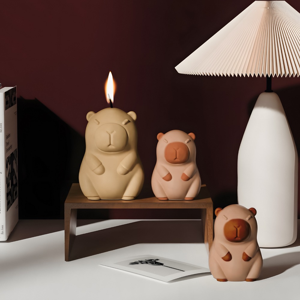 Standing Capybara Scent Candle - Candle Supplies Storage ulasan dan harga